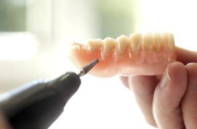 Diş yumuşak protezleri: uzman yorumları, fotoğraflar